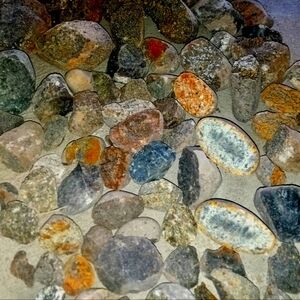 Lot 15lbs Beautiful Pacific NW open mic geodes